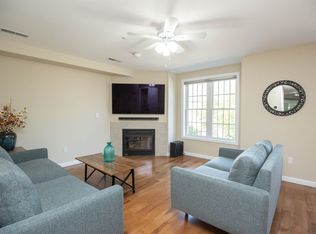 22 Andrew St #2, Manchester, NH 03104