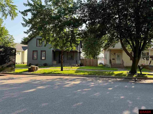 717 S Minnesota St, New Ulm, MN 56073