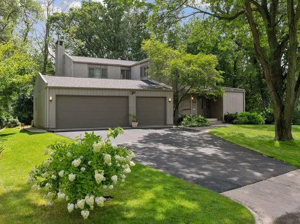 1788 Maryland Ave N, Golden Valley, MN 55427