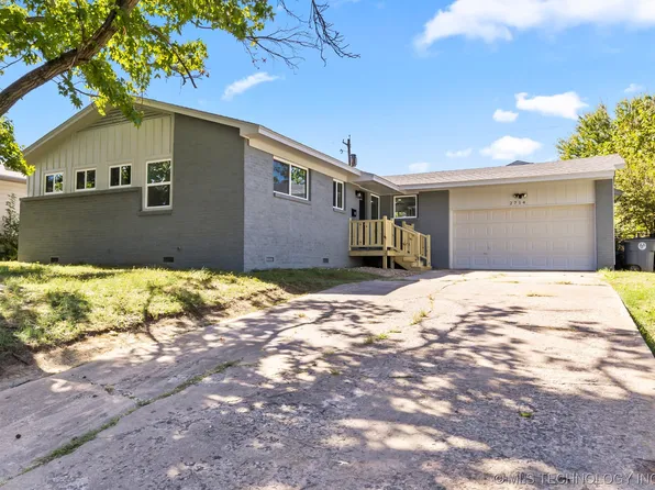 2714 S Hudson Pl, Tulsa, OK 74114