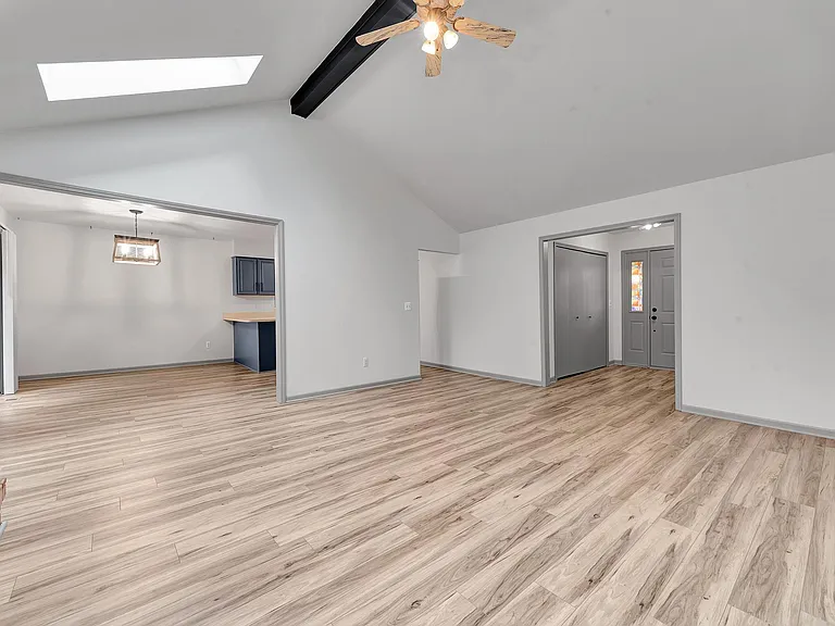 35643 Drake Dr — Photo 18