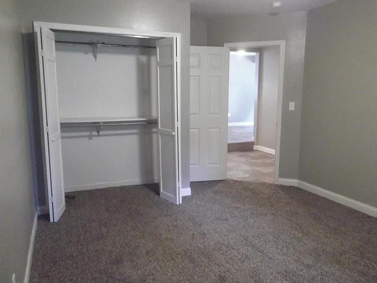 1417 N Wheeling Ave — Photo 13