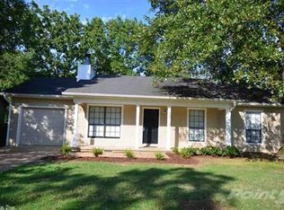 65 Point West Cir, Little Rock, AR 72211