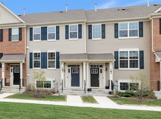 181 Lakeshore Dr, Oswego, IL