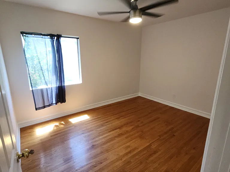 8332 La Villa St #8332 — Photo 15