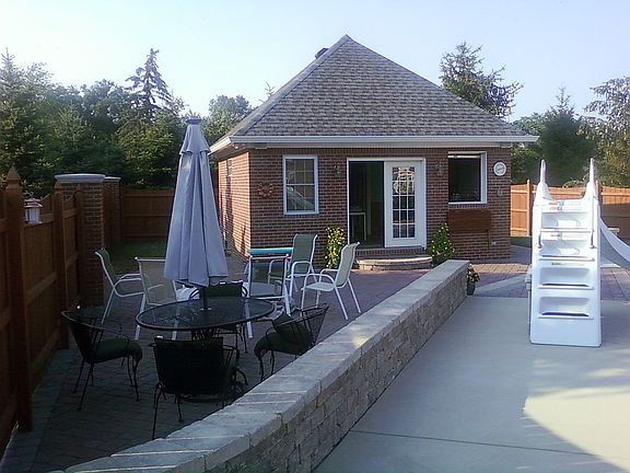 5th image of 1019 Morningside Dr