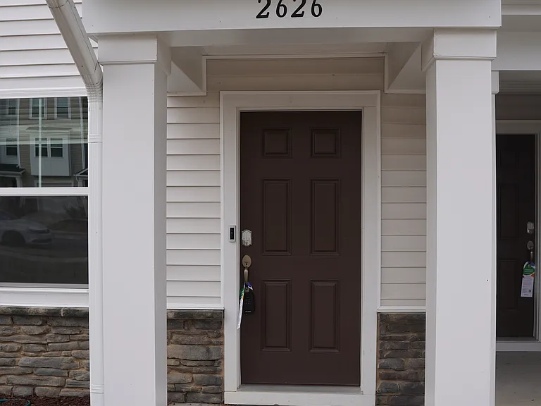 2626 Chert Ln — Photo 2
