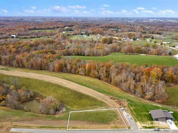 5 Rolling Meadows Ln, Campbellsville, KY 42718