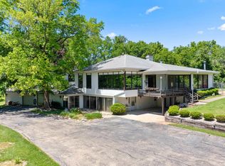 106 Deer Park Ln, Washington, IL 61571