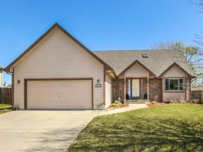 2912 Gill Ave, Lawrence, KS, 66047