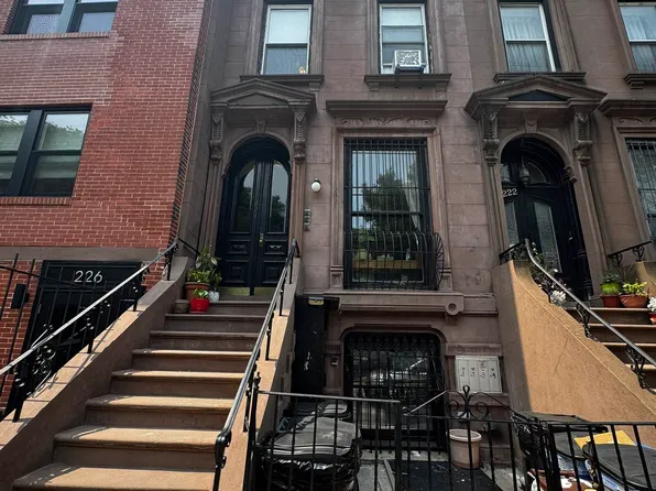 224 Cumberland Street image 1 of 11