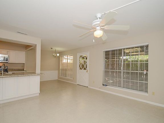 4th image of 10313 Briar Forest Dr #3-1