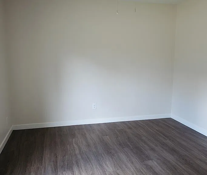 300 Lila Ln — Photo 16
