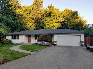 3526 Regent Ave, Eugene, OR 97401