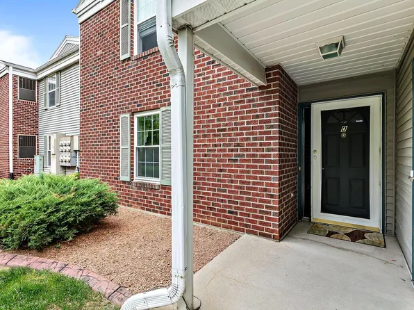 N17W26851 East Fieldhack DRIVE #D, Pewaukee, WI 53072