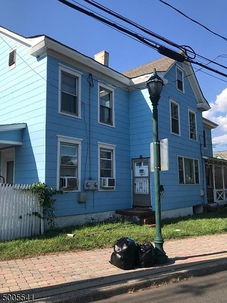 2nd image of 53 Canal St