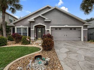 8860 Fawn Ridge Dr, Cape Coral, FL 33912