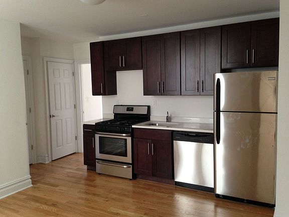 2nd image of 2305 30th Ave APT C12