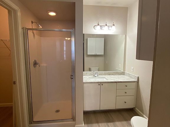 5th image of 911 N Orange Ave APT 145