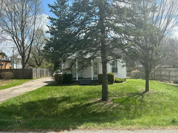 3342 Beaumont Rd, Ann Arbor, MI 48105