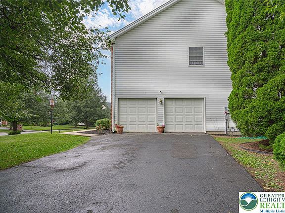 5th image of 4426 Susan Dr