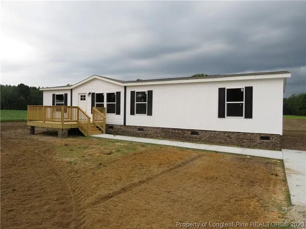 1619 Birtie Rd, Lumberton, NC 28358