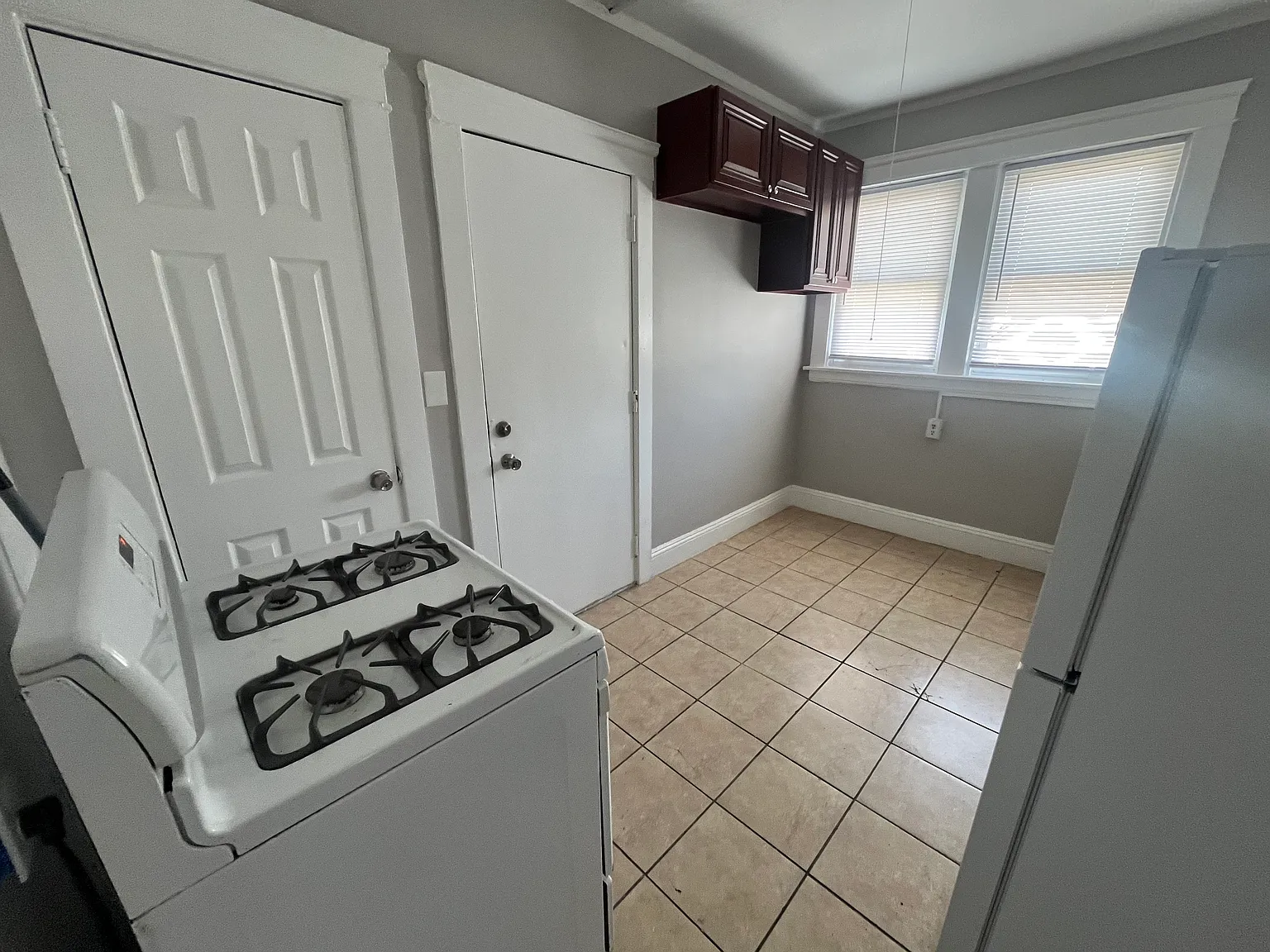1 bed, $1,350 — Photo 2