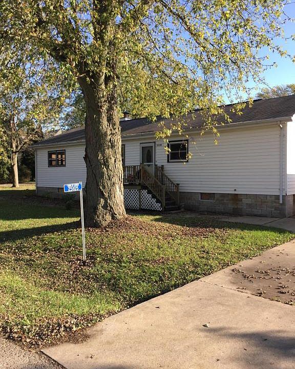 1st image of 25105 Minnetonka Dr