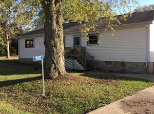 25105 Minnetonka Dr, Kansasville, WI 53139