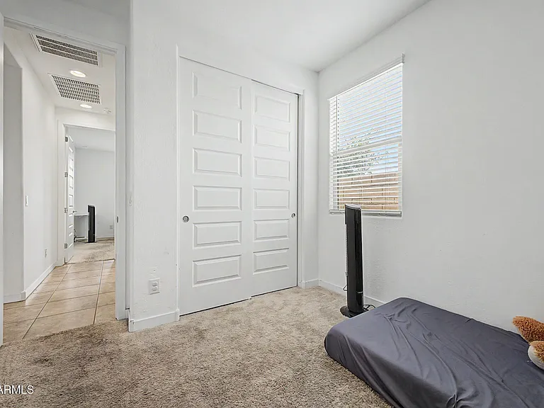 9012 W Solano Dr — Photo 22