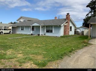 418 N Matriotti Ave, Sequim, WA 98382