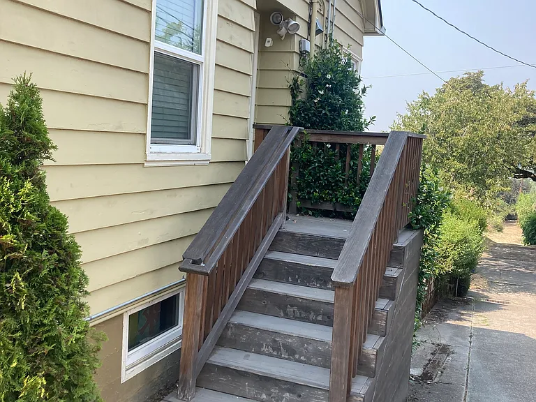 358 W 22nd Ave — Photo 1