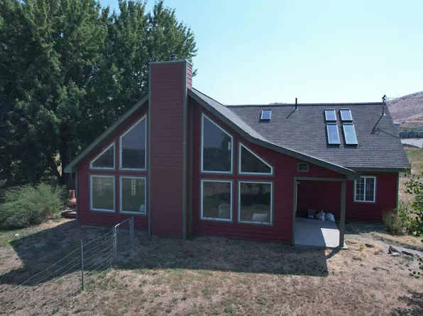 3200 Magnolia Ln, Emmett, ID 83617