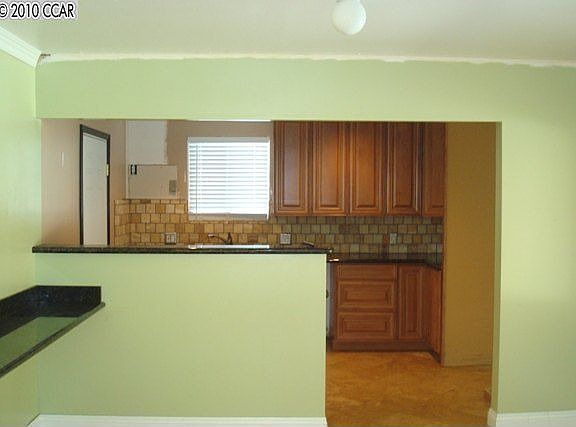 3rd image of 25808 Bryn Mawr Ave
