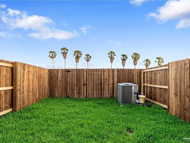 3512 Vanessa Ln #2 — Photo 14