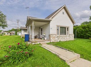 63 S Market St, Andrews, IN 46702