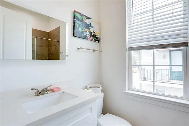 2107 Erato St — Photo 13