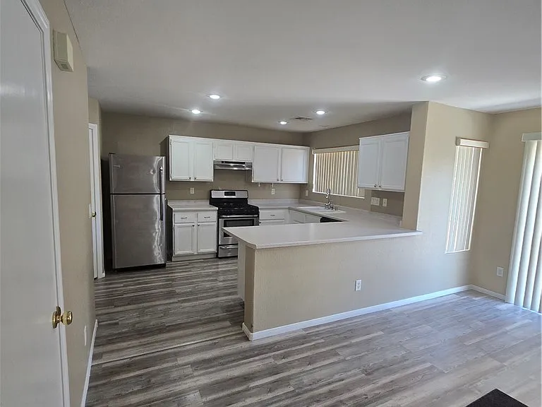 10815 Silver Lace Ln — Photo 6