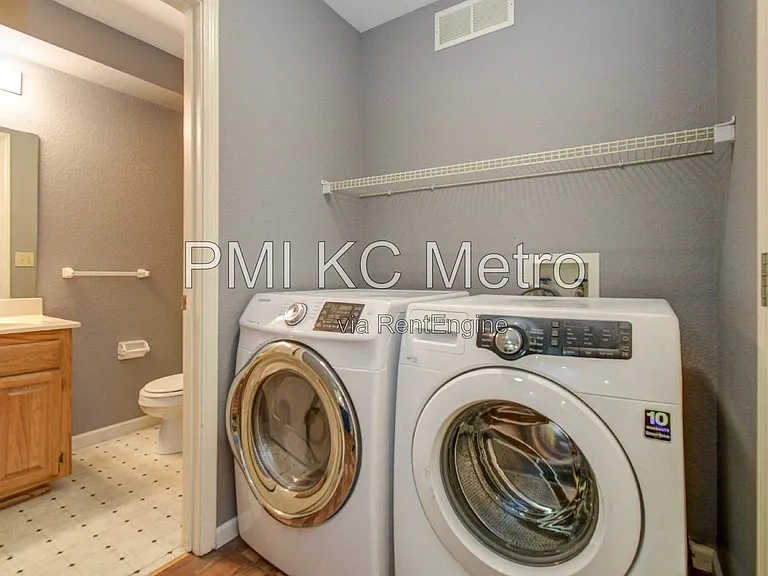 15811 E 20th St S — Photo 18