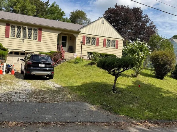 20 Franklin St, Pittsfield, MA 01201