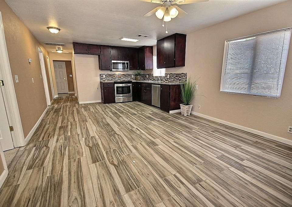 1st image of 2467 Totten Ave