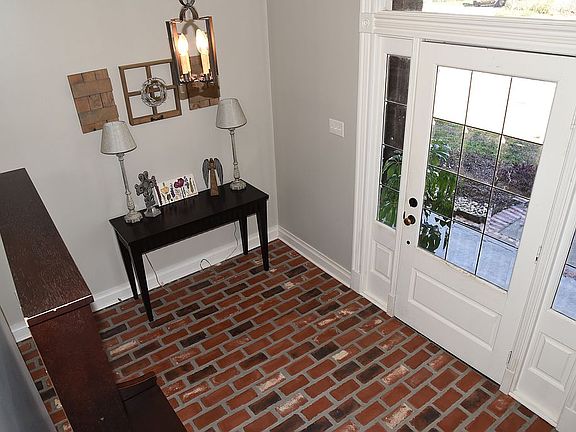 2nd image of 101 Water Birch Ln