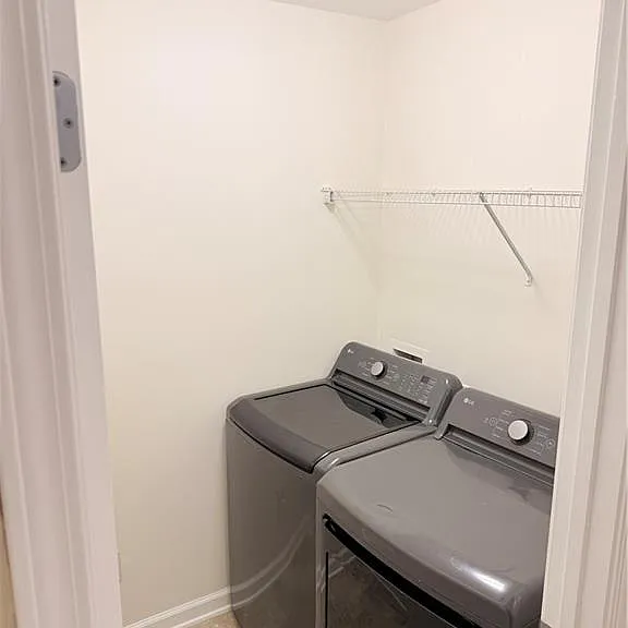 64 Hill Crest Cir — Photo 9
