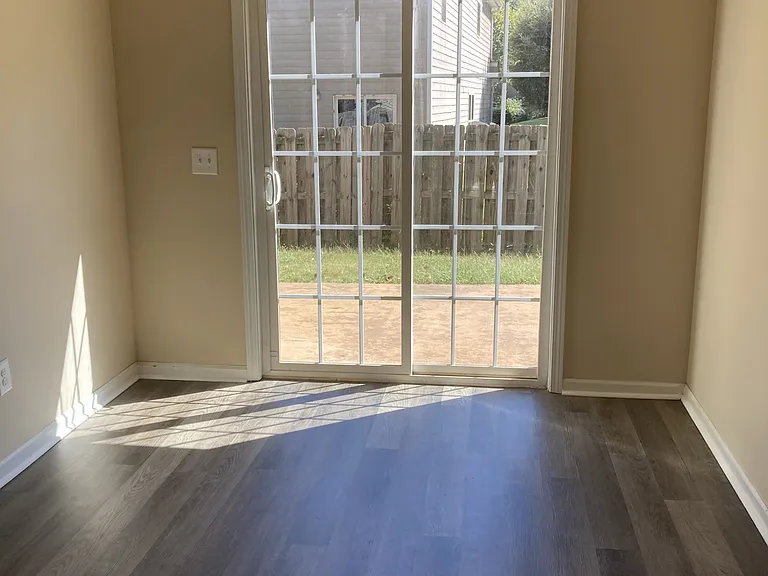 57 Fairfield Dr — Photo 11