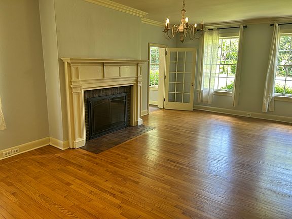 5th image of 439 E Hillvale Turn #439