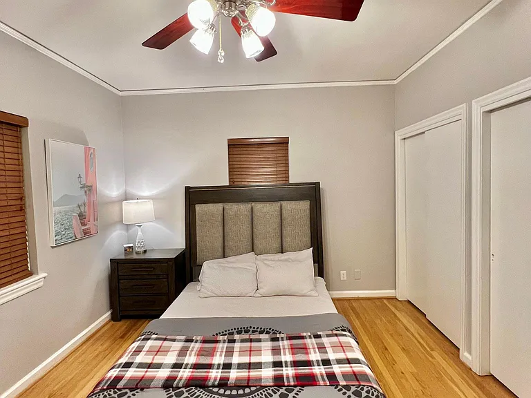 430 Lindbergh Dr NE — Photo 15