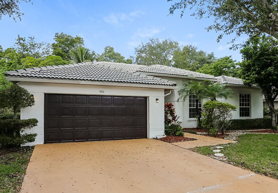 1st image of 5513 NW 39th Ave