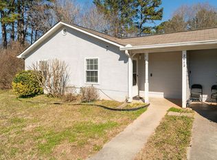 2614 Shore Wood Ct NE, Conyers, GA 30013