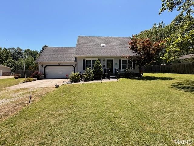 1st image of 2810 East Old Oak Rd