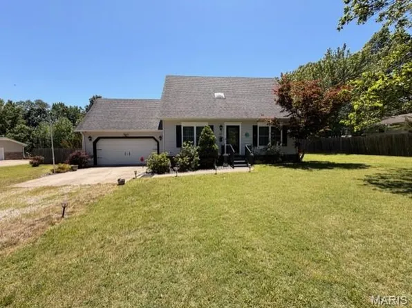 2810 East Old Oak Rd, Poplar Bluff, MO 63901